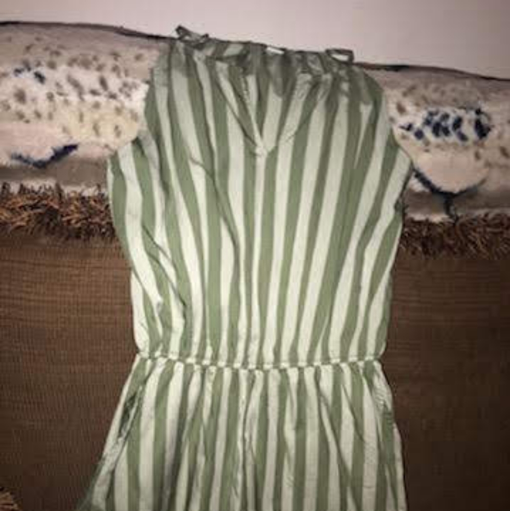 Romper - Picture 2 of 3